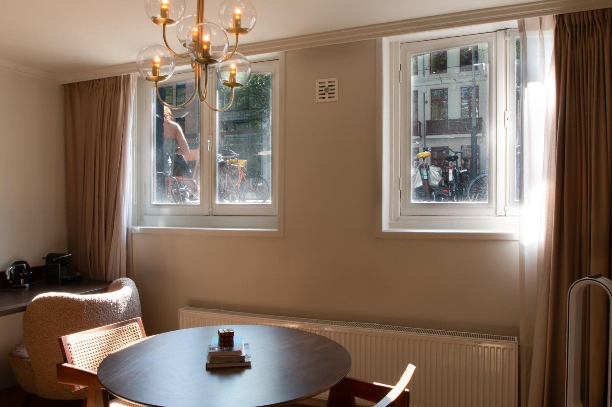 B&B Midtown Amsterdam Suites エクステリア 写真